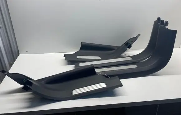 Volvo XC90 sill trim set (inner) 31363748 31363642 31363747