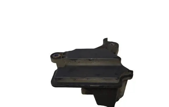 Vacuum air tank