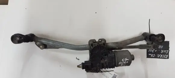 Opel Astra H Front wiper linkage and motor 3397020632 13111211 0390241538