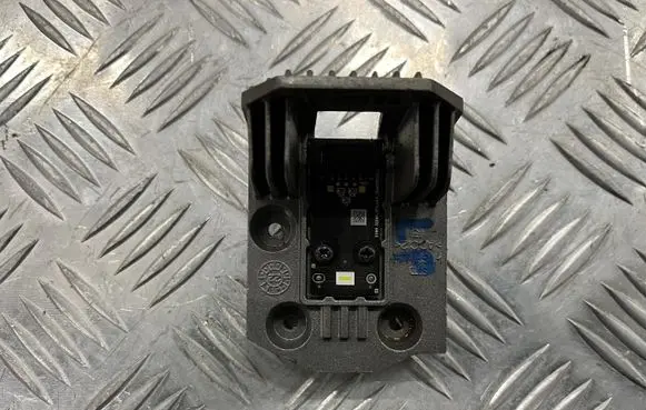 KIA Sportage LED ballast control module R292161160