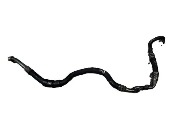 Mercedes-Benz C AMG W204 Oil cooling pipe A2042701396