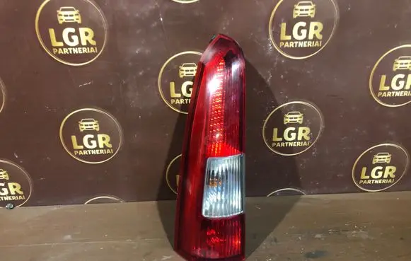 Volvo V70 Rear/tail lights 9154493