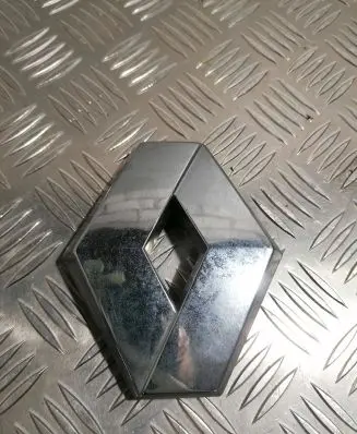 Renault Master III Manufacturer badge logo/emblem 7700352126