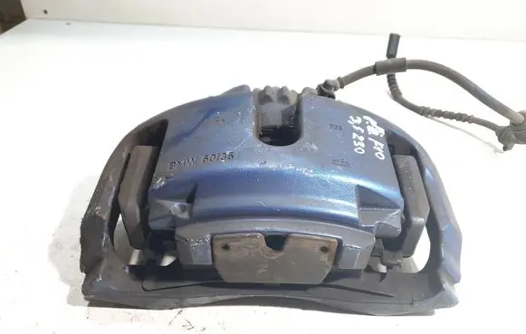 BMW 5 F10 F11 Front brake caliper 6036