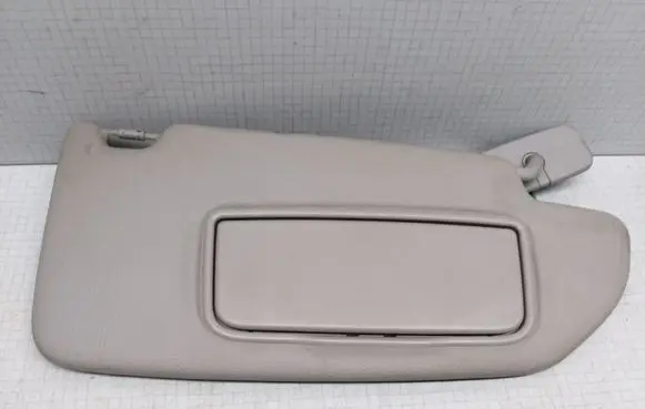 Volvo V70 Sun visor