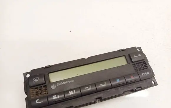 Skoda Superb B5 (3U) Climate control unit 