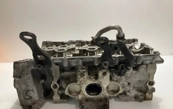 Porsche Cayenne (9Y0 9Y3) Engine head 06M103403AF