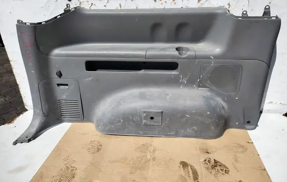 Hyundai H-1, Starex, Satellite Tailgate/trunk side cover trim 