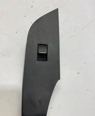 Toyota RAV 4 (XA50) Electric window control switch 7423142340