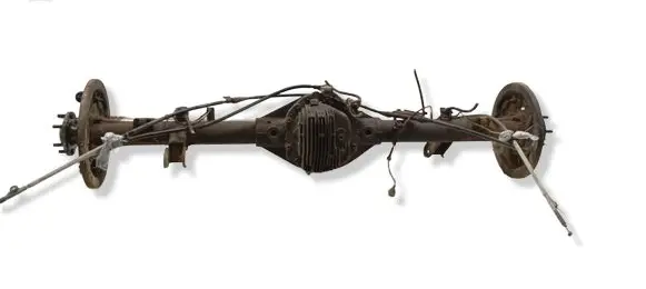 Nissan Navara D40 Rear axle beam with reductor 