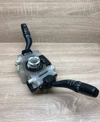 Mazda 6 Wiper turn signal indicator stalk/switch 17D318 0730D34 GJ5M