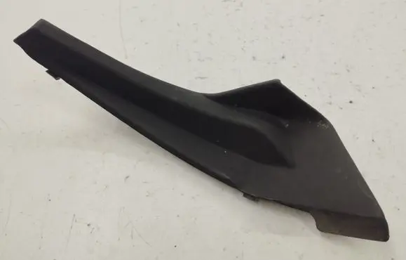 Nissan X-Trail T31 Fender end trim 66894JG000