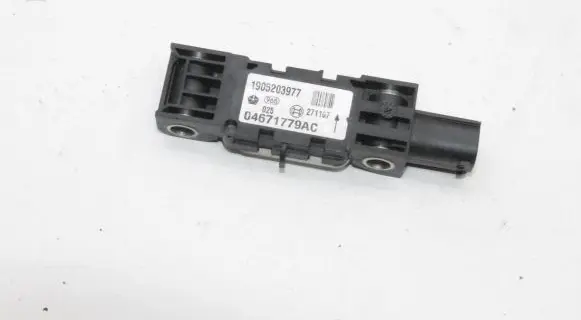 Chrysler 300 - 300C Airbag deployment crash/impact sensor 04671779AC