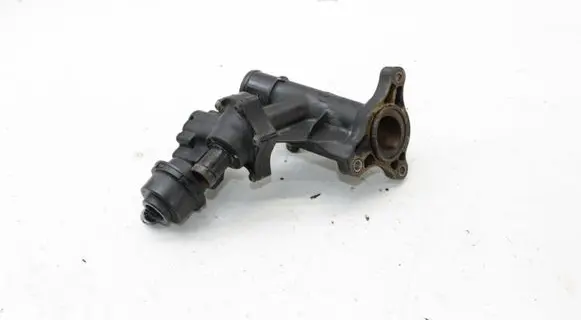 Nissan Qashqai Thermostat housing 110600686R