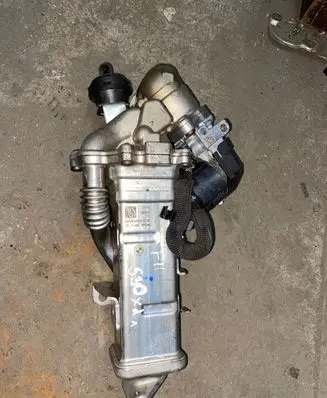 BMW 5 F10 F11 EGR valve cooler 7822350