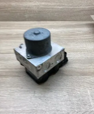 Ford Mondeo MK IV ABS Pump BG912C405AB