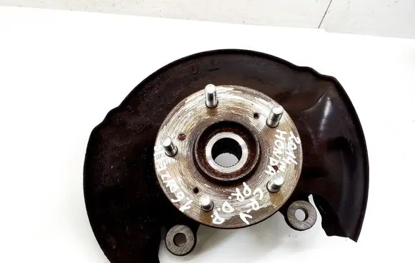 Honda CR-V Front wheel hub