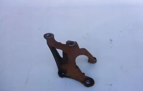 Citroen DS5 Engine mount vacuum valve 9687262980
