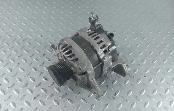 Subaru Levorg Generator/alternator 23700AA921 A5TV0081A