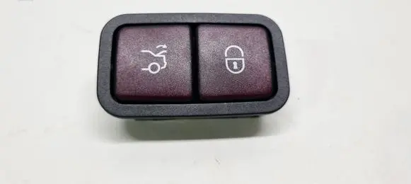 Mercedes-Benz SL R231 Tailgate/trunk/boot open switch A2208211479