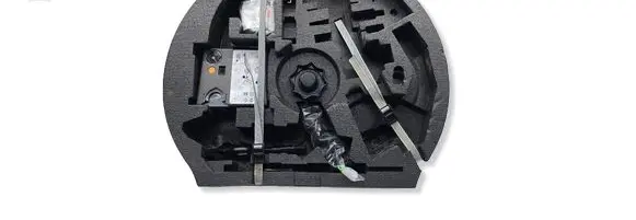 Volkswagen Golf VI Tool box 8P0012109G