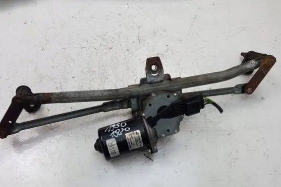 Skoda Octavia Mk2 (1Z) Front wiper linkage and motor 1J1955113C