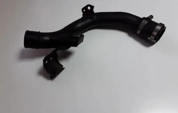 Ford Focus Intercooler hose/pipe F1F16F075A