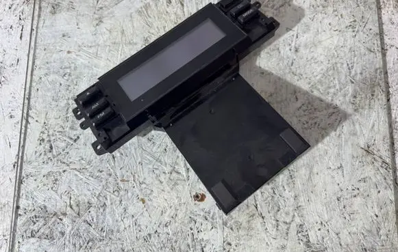 Volvo S80 Screen/display/small screen 30797715 07W12E SN4054044