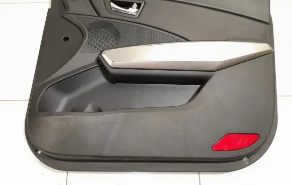 SsangYong Tivoli Front door card panel trim NOCODE