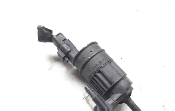 Renault Scenic I Windscreen/windshield washer pump 7700430702