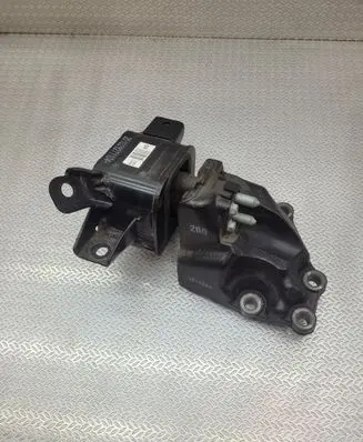 Hyundai Kona I Engine mount bracket 21830G4000