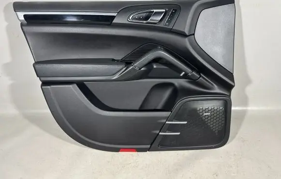 Porsche Cayenne (92A) Front door card panel trim 95855520101 95855520101DK4 7P5867011C
