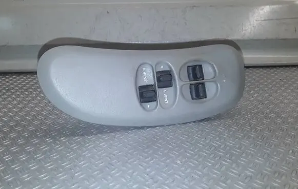 Chrysler Voyager Electric window control switch 746797085