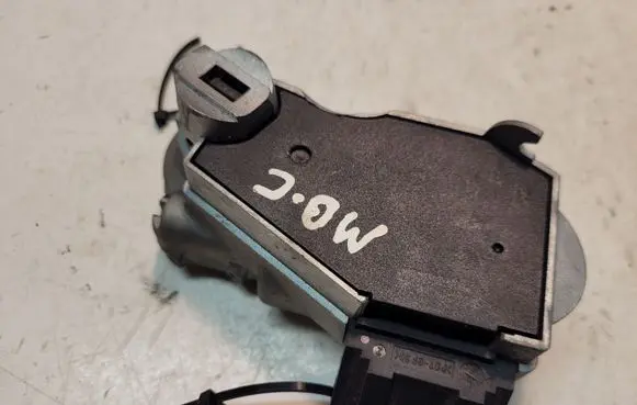 Mercedes-Benz C W203 Ignition lock contact 