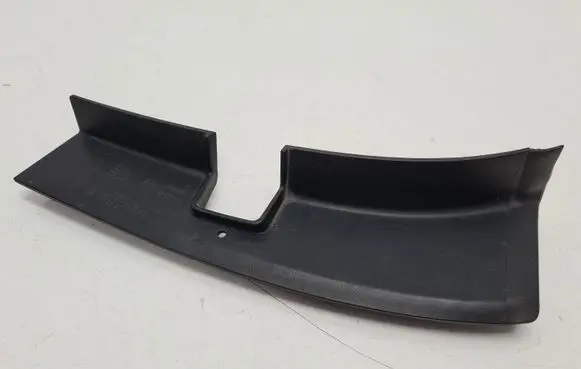Skoda Octavia Mk3 (5E) Rear/tail light trim molding 5E9945312