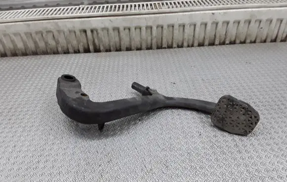 Clutch pedal