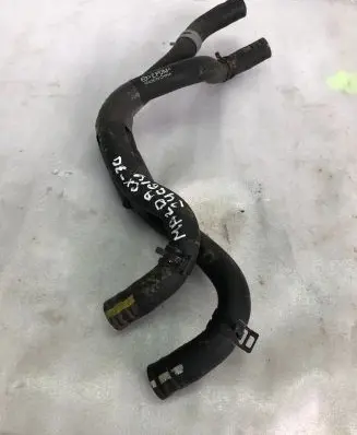Mazda CX-30 Engine coolant pipe/hose
