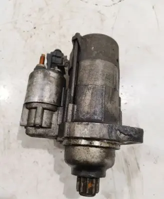 Volkswagen PASSAT B6 Starter motor 02m911023n