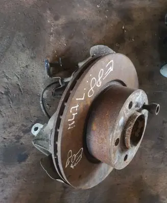 BMW 1 E82 E88 Front wheel hub