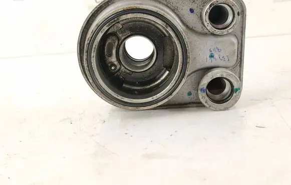 Engine oil radiator