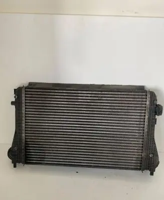 Volkswagen PASSAT B6 Intercooler radiator 3C0145805P