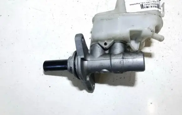 Toyota RAV 4 (XA30) Master brake cylinder 13101015591 131010-15591