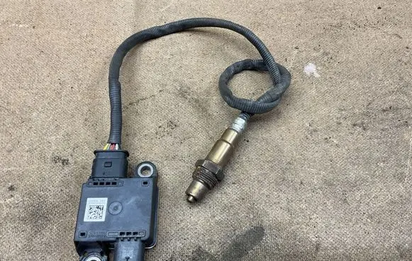BMW 2 F45 Lambda probe sensor 8596295 859629502 0281007235
