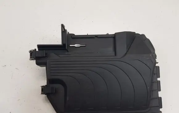 Mercedes-Benz CLA C117 X117 W117 Battery box tray cover/lid A2465400182