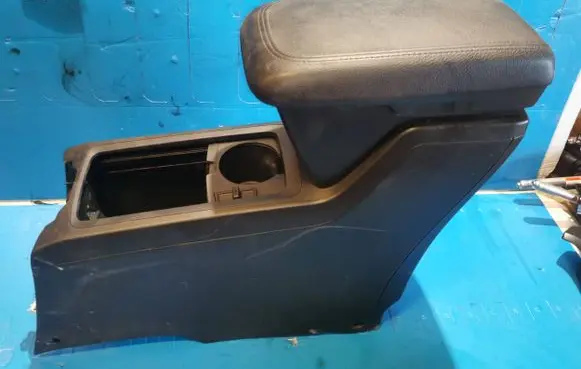 Opel Antara Armrest 20988287 905834170DC 90580220
