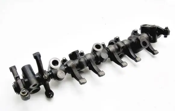 Mazda B series UF Engine head 11001728875