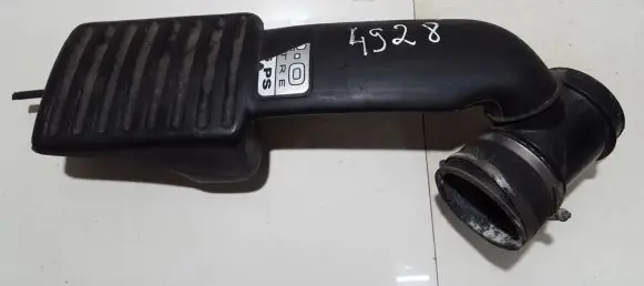Ford Mondeo MK I Intake resonator 93BB9F763DF