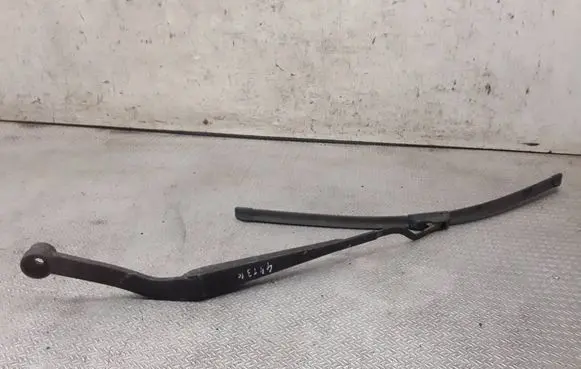 KIA Opirus Windshield/front glass wiper blade 