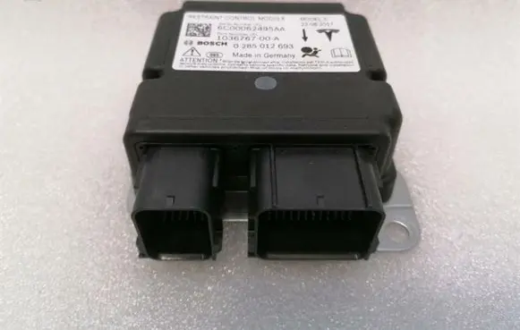 Tesla Model X Airbag control unit/module 103676700A