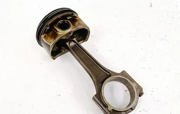 Dodge Durango III Piston with connecting rod 